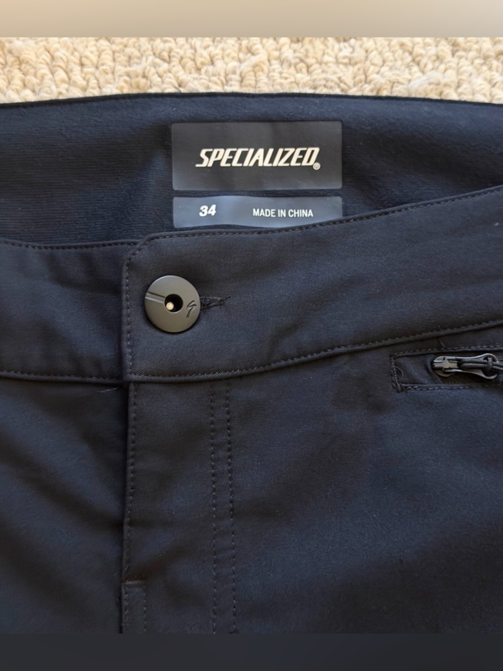 Specialized Size 34 Black Cycling Shorts - Picture 3 of 4